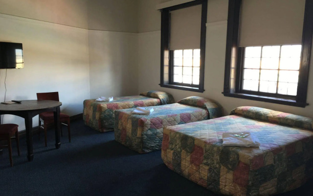 Strathfield Hotel