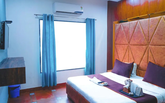 Roomshala 004 Mannat Residency