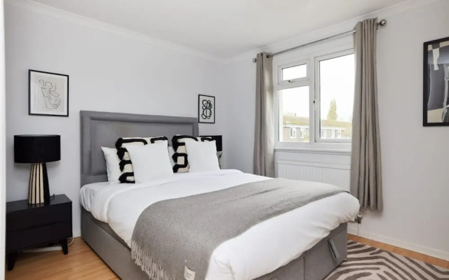 The Chiswick Escape - Lovely 2bdr House With Garden