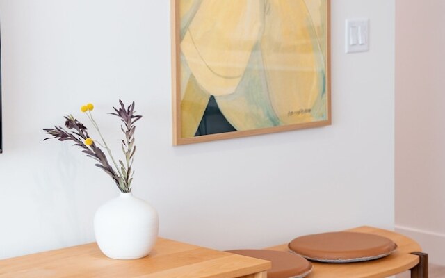 Sea Eagles Landing by Revelstoke Vacations