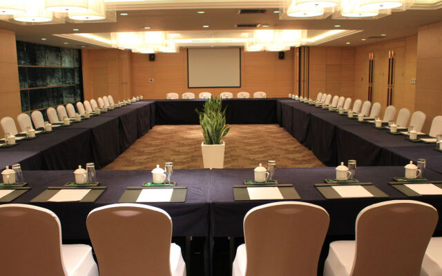 Holiday Inn Shijiazhuang Central by IHG