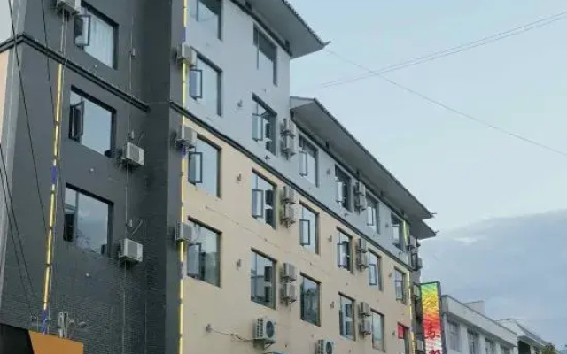 Weiximabang Hotel