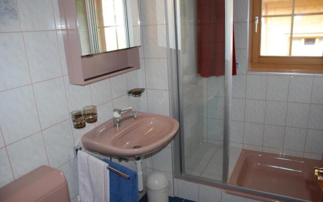 Appartment and Taxi Tirana