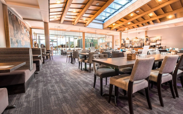 The Jubilee Hotel & Conferences