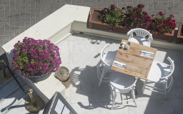TLV 88 Sea Hotel