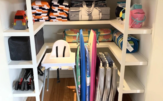 The Sanctuary: Stunning. Hot tub spa + Linen