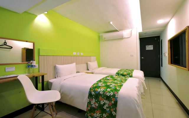 Good Night Hotel