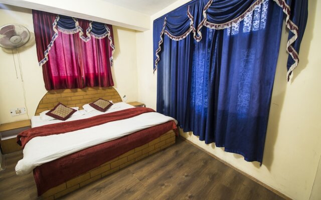 Hotel Triveni