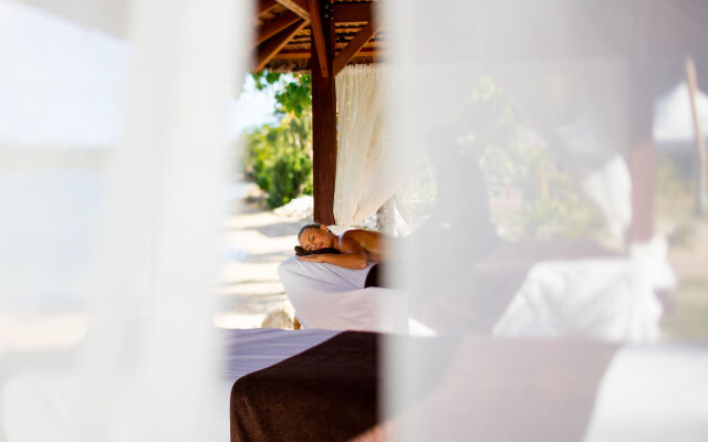 Holiday Inn Resort Vanuatu by IHG