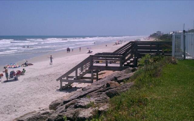 Ocean Condo 3bdrm 103