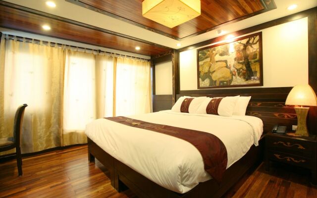 Indochina Sails