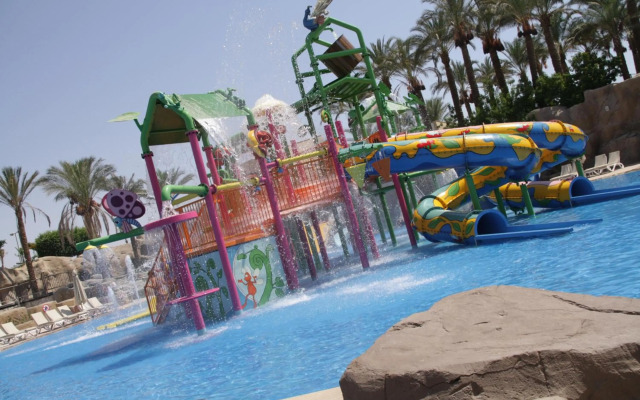 Reef Oasis Beach Resort