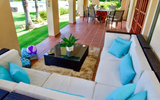 Villa De Palma - Oceanfront Community w Generator