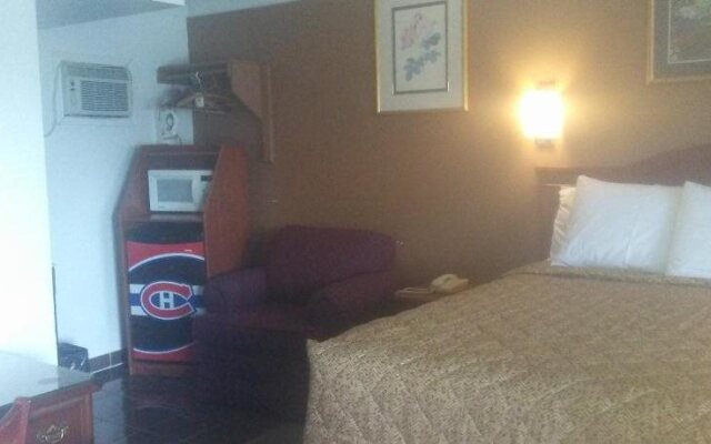 Fairway Inn & Suites