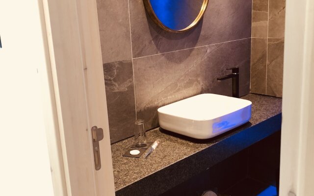 Abacus Suites