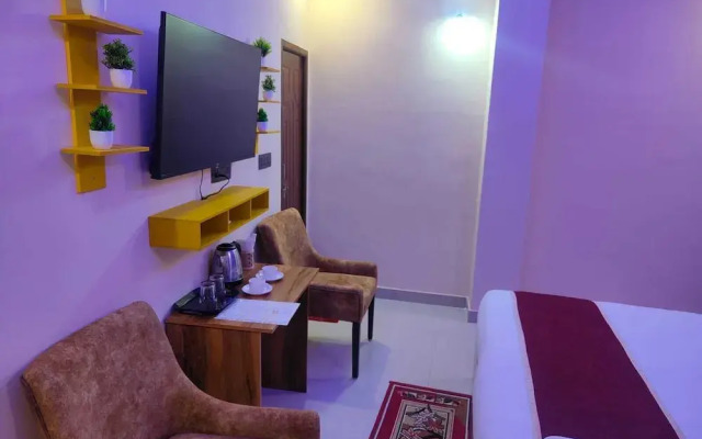 Pavitram Hotel & Banquet