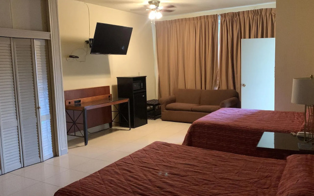 Hotel Plaza Riviera