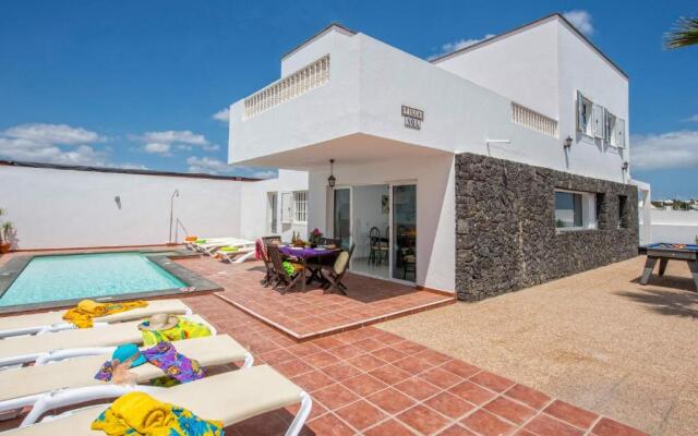 Villa Sol Lanzarote by Villa Plus