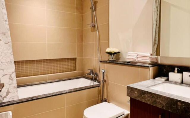 Luxurious beach front apartment Dubai Marina