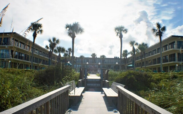 Ocean House Condo 122 Seaclusion