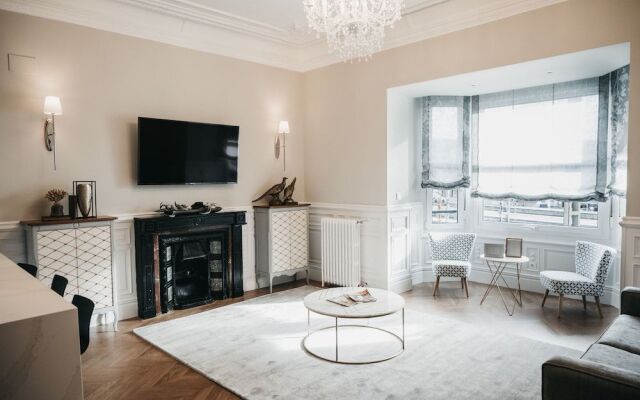 Apartamentos Naiala