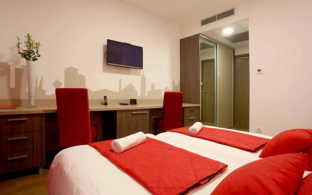 Walter Hotel