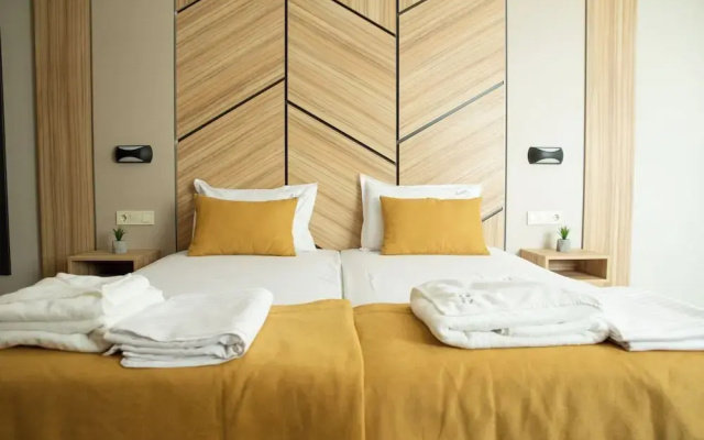 Hotel Forum City