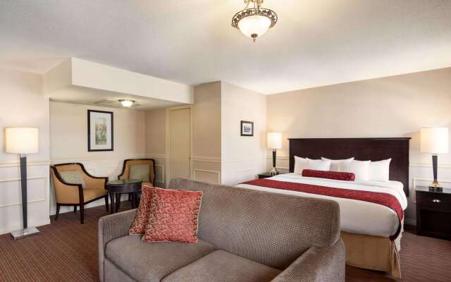The Plaza Hotel Downtown, Trademark Collection by Wyndham