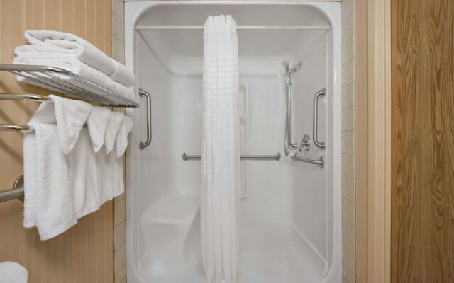 Super 8 Fort St. John