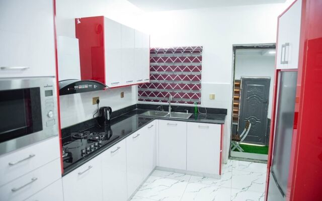 Luxury 3 Bedroom Apartment With Wifi