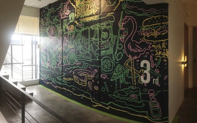 HQ hostel Silom