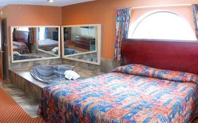 Loyalty Inn - Wisconsin Dells