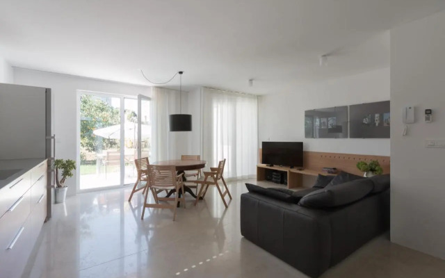 Apartment Beta