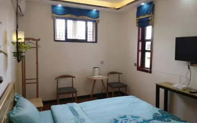 Cangzhou Old Street Inn