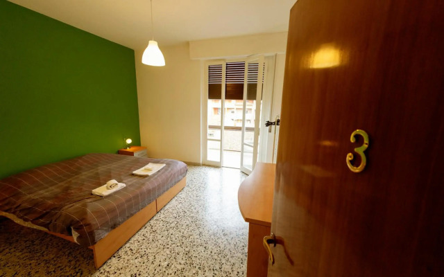 LEOHOME