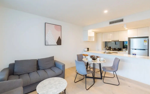 Homely Apartment in South Brisbane
