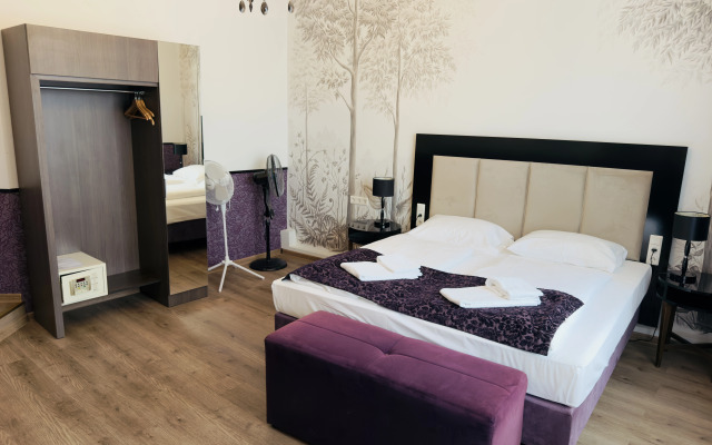 Hotel Pension Baron am Schottentor
