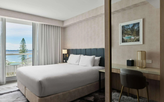 Novotel Sydney Brighton Beach