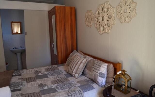 Sondela Bed & Breakfast