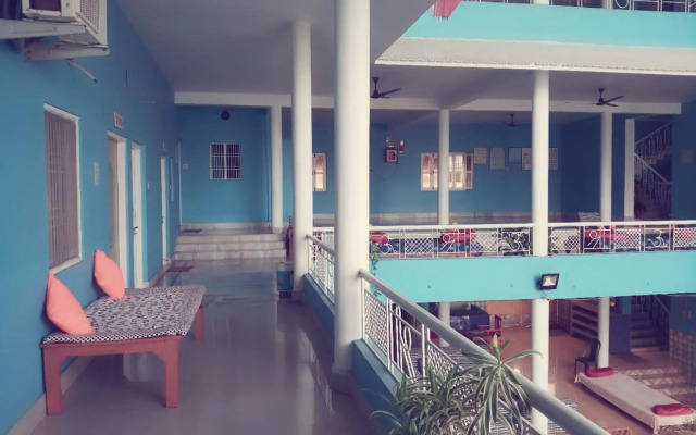 Shri Yoga Mandir Guest House