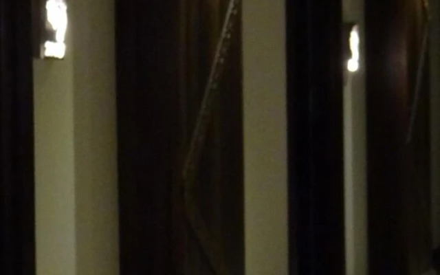 Arna Hotel