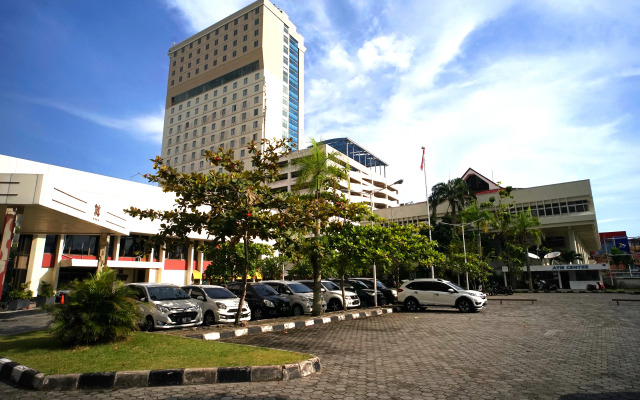 Benakutai Hotel and Apartemen
