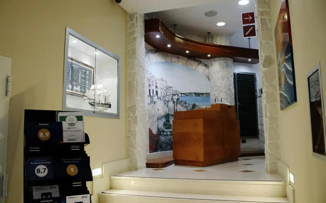 Residence Arco Antico