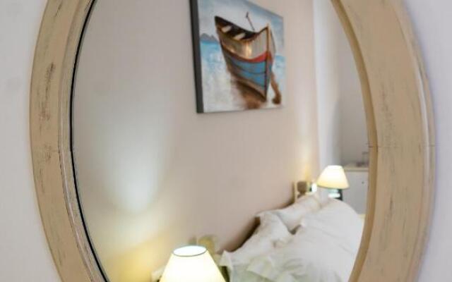 Giasemi Room No 8 Folegandros