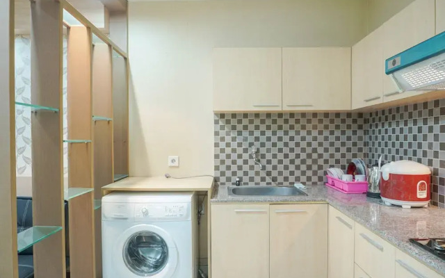 Strategic 1BR The Boulevard Apartment with Luxurious Design