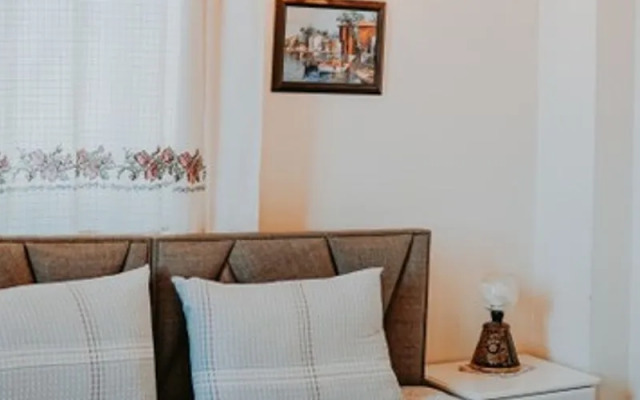 Lavantalı Konak Taş Ev