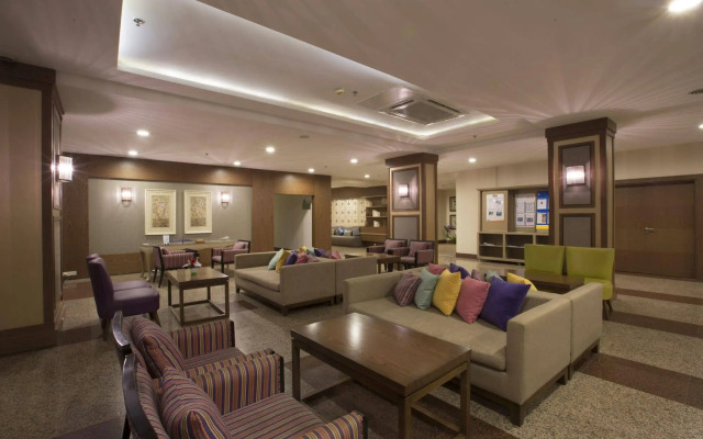 Insula Resort & Spa