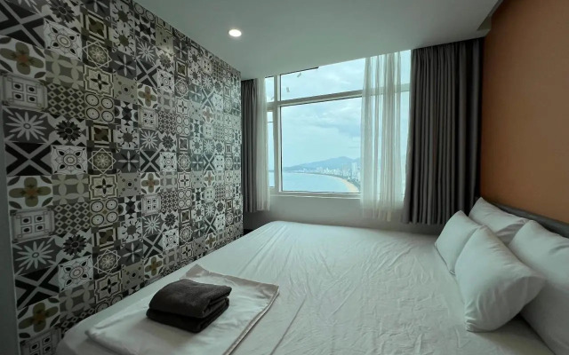 Royal Apartment in Muong Thanh