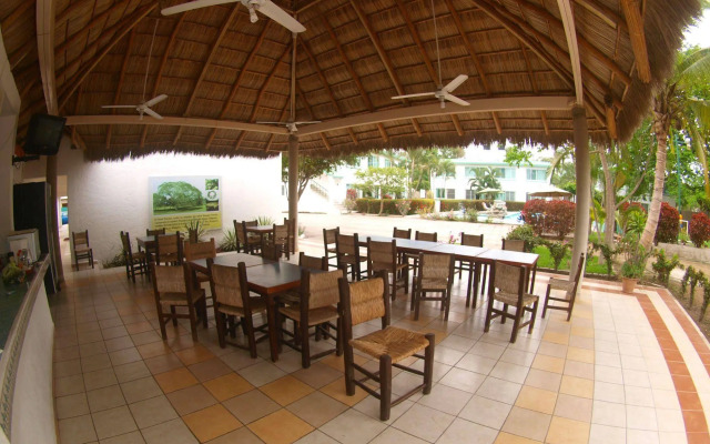 Hotel Parotas Manzanillo