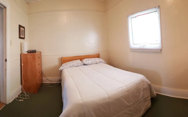 Canora Home Rentals Vacation Cottage